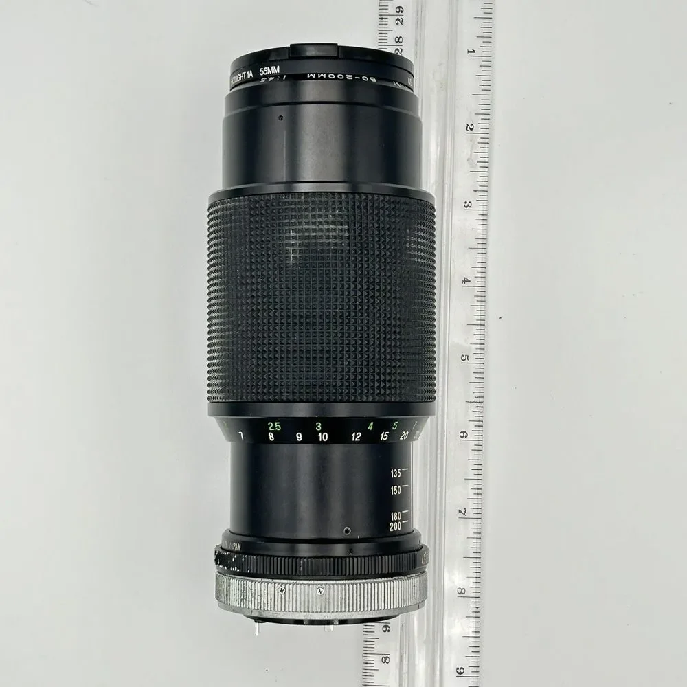 Vivitar 80-20mm F4.5-22 Auto Zoom With 55mm‎ Skylight 1A Filter Canon FD Japan
